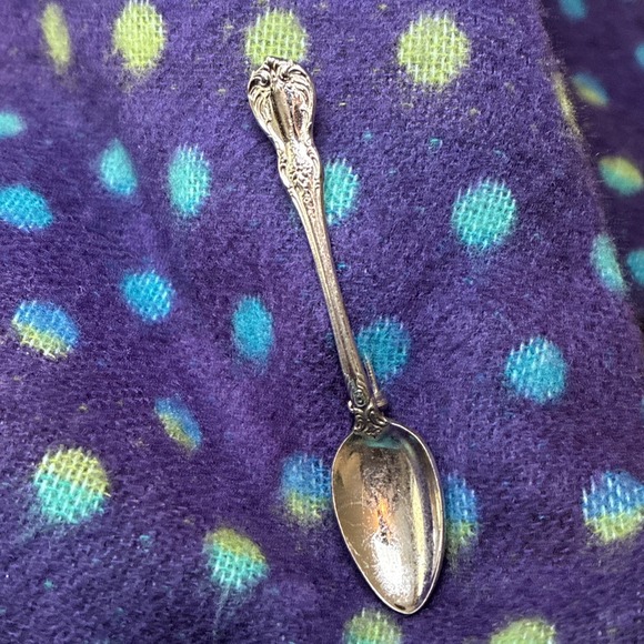 SPOON BROOCH VINTAGE SALT SPOON Silver Plated Victorian Replica Pin - Picture 2 of 10